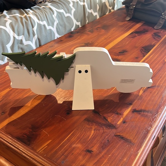 Christmas Decor Sign- At Christmas all roads lead home - Picture 2 of 2